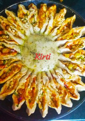 A picture of Chana and Paneer stuffed whole wheat bread.