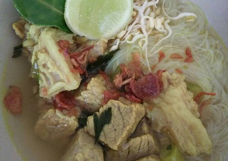 Soto daging bening segar