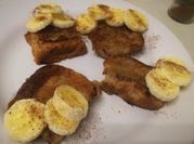 Una foto de tostadas francesas sin huevo