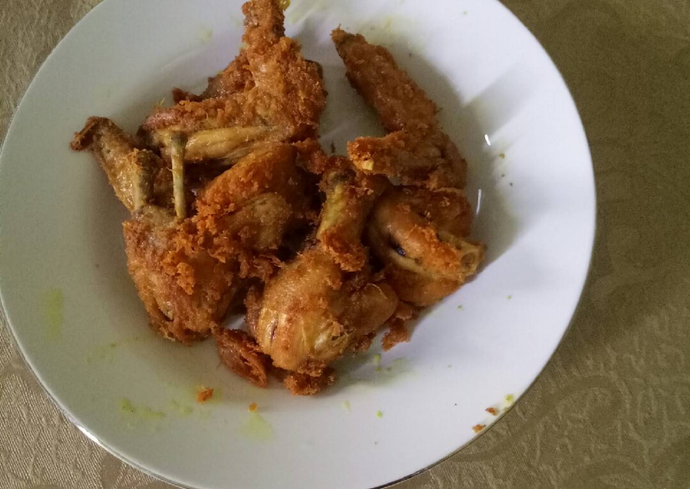 Ayam goreng lengkuas