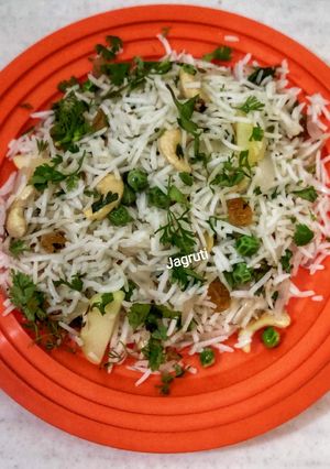 A picture of Shahi Matar Pulao !!.