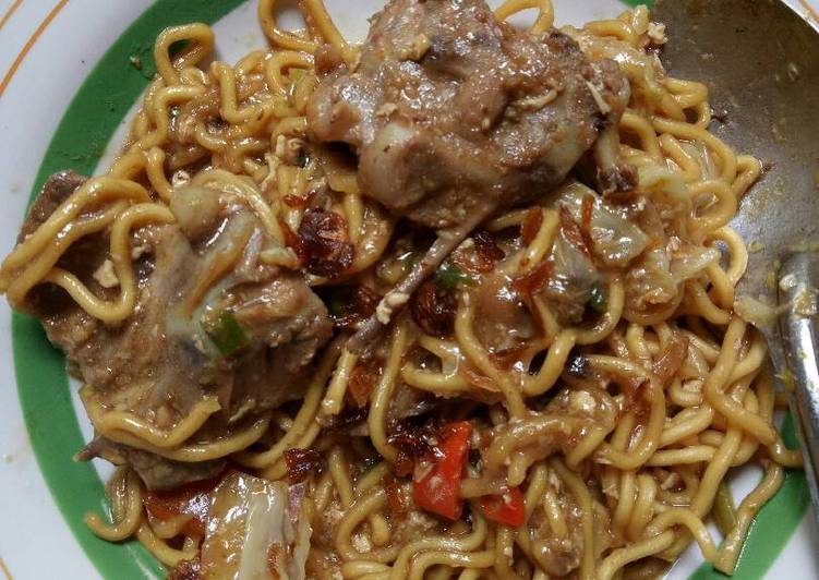 Resep Mie Tek Tek Nyemek yang Enak