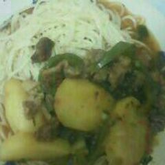 A picture of Spaghetti with beef stew.