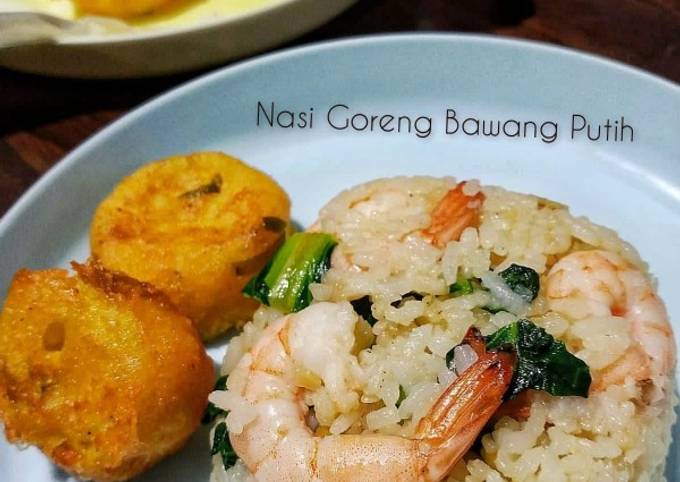 Cara bikin 12.4#35 Nasi Goreng Bawang Putih Cara bikin 12.4#35 Nasi Goreng Bawang Putih