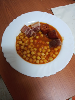 Una foto de Garbanzos castellanos (tipo Fabada)