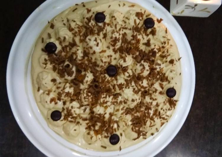 Eggless Coffee Cake with Coffee Icing