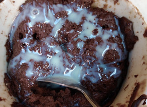 Una foto de Queque de chocolate en microondas