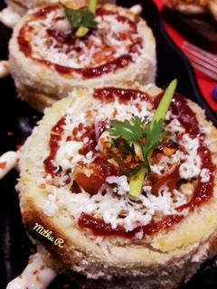 चिली चीज़ी डिस्क (Chilli cheese disk recipe in Hindi) रेसिपी मुख्य फोटो