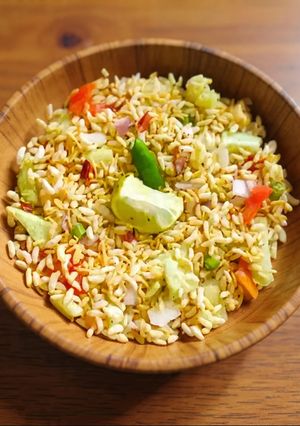 A picture of Masala Muri Jhal Or mirch muri.