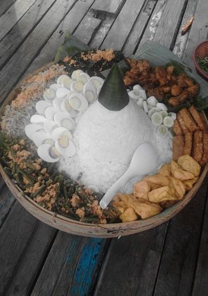Foto resep Nasi urap ayam kecap khas pacitan