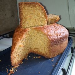 A picture of Carrot cinnamon cake.