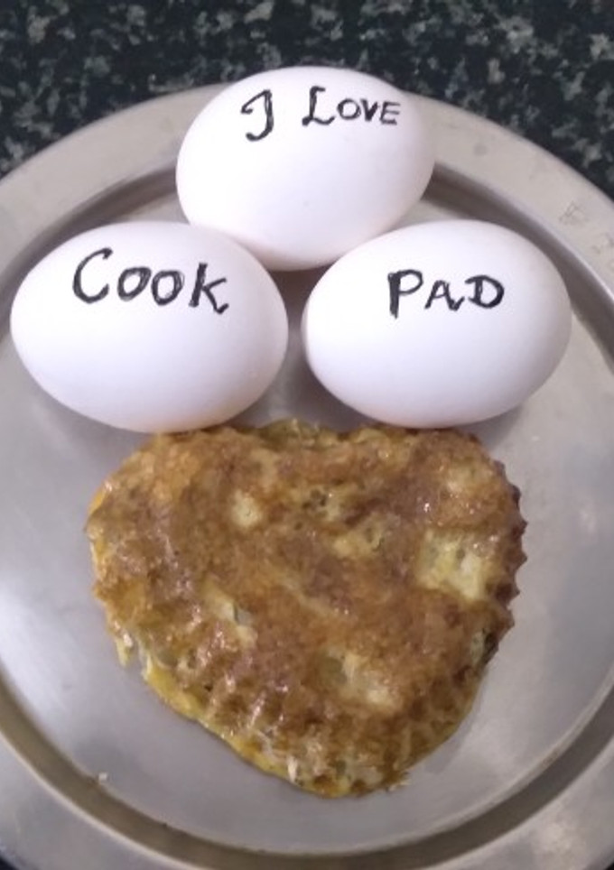 மினி ஹார்ட் எக் ஆம்லெட் (Omelette recipe in tamil) செய்முறை முக்கிய புகைப்படம்