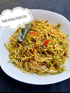 Foto resep Tumis Bunga Pepaya Teri