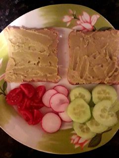 Avokádó hummusz 🥑🥑 recept fotója