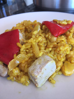 Una foto de Arroz con atún y garbanzos
