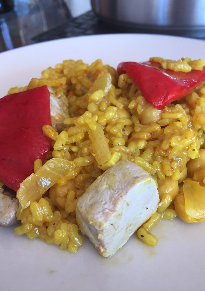 Una foto de Arroz con atún y garbanzos