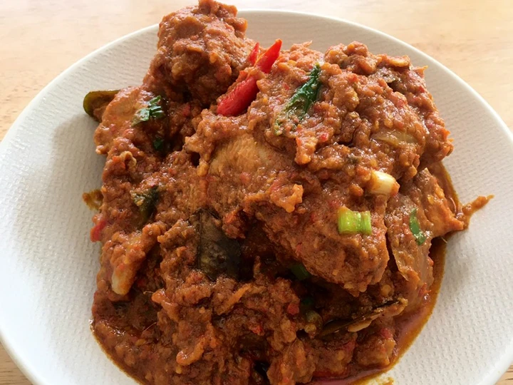 Langkah Mudah untuk Membikin Resep Ayam Rica Rica ala Chef Devina Hermawan yang Bisa Manjain Lidah Anti Ribet, Mantap