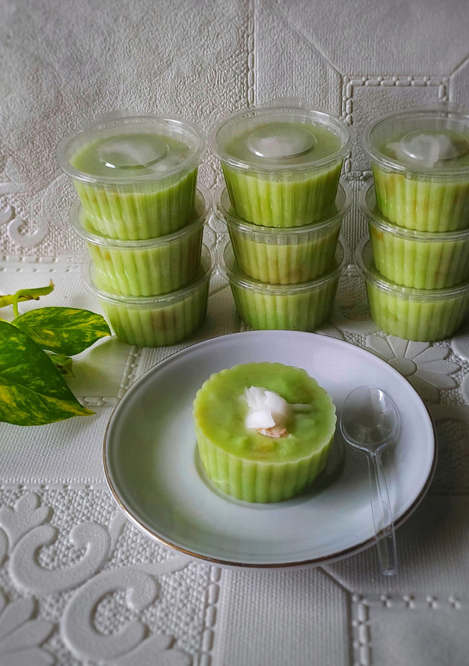 Foto resep Puding Roti Tawar Pandan Kelapa