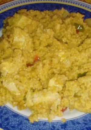 Foto principal de Cous cous con verduras y pollo
