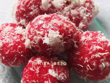 Klepon merah