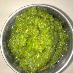 A picture of Thai basil chutney.