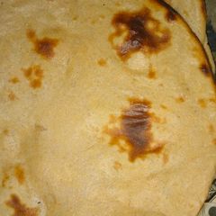 A picture of Tandoori roti.