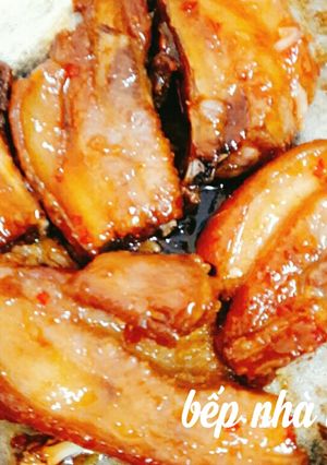 Hình của món Thịt ba rọi rim nước mắm.