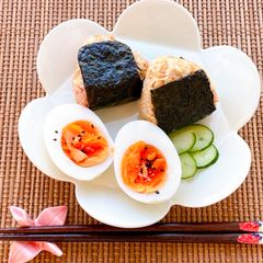 A picture of Japanese Oat Onigiri 🍙.