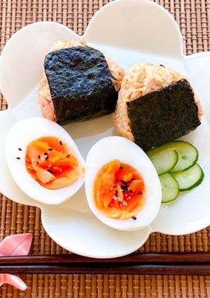 A picture of Japanese Oat Onigiri 🍙.