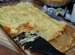 Una foto de Pastel de papa a la napolitana súper sencillo al igual que la empanada napolitana