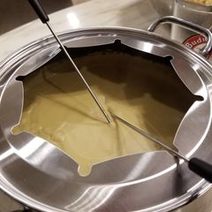 A picture of Vegan Fondue.