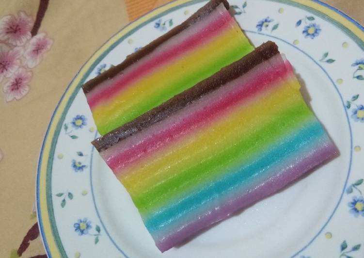 Kue Lapis Warna