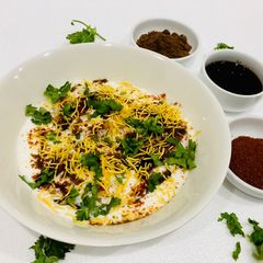 A picture of Dahi vada.