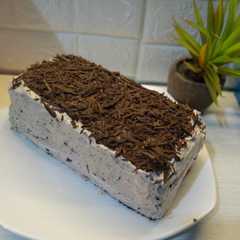 รูปของ Chocolate Cream Cake Ekonomis Takaran Sendok