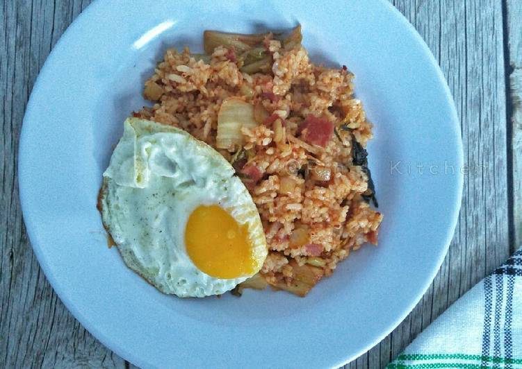 Easiest Way to Prepare Super Quick Homemade Kimchi Fried Rice
