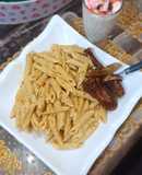 Penne alfredo pasta