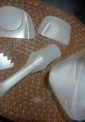 Una foto de Betún para pastel y Utensilios para repostería reciclados