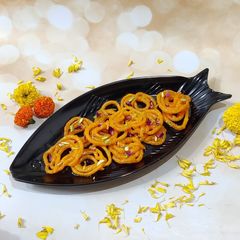 A picture of Crispy instant Jalebis.