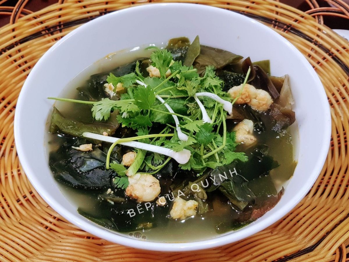 Rong biển Hàn Quốc nấu tôm
