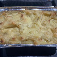 A picture of Mac N Cheese.