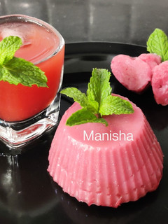 A picture of Watermelon Pudding.
