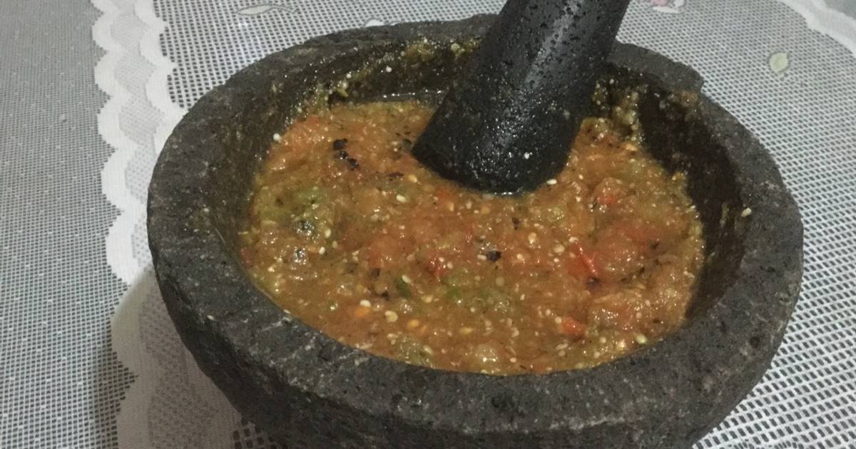 Salsa de molcajete Receta de Emmanuel Marin Cookpad