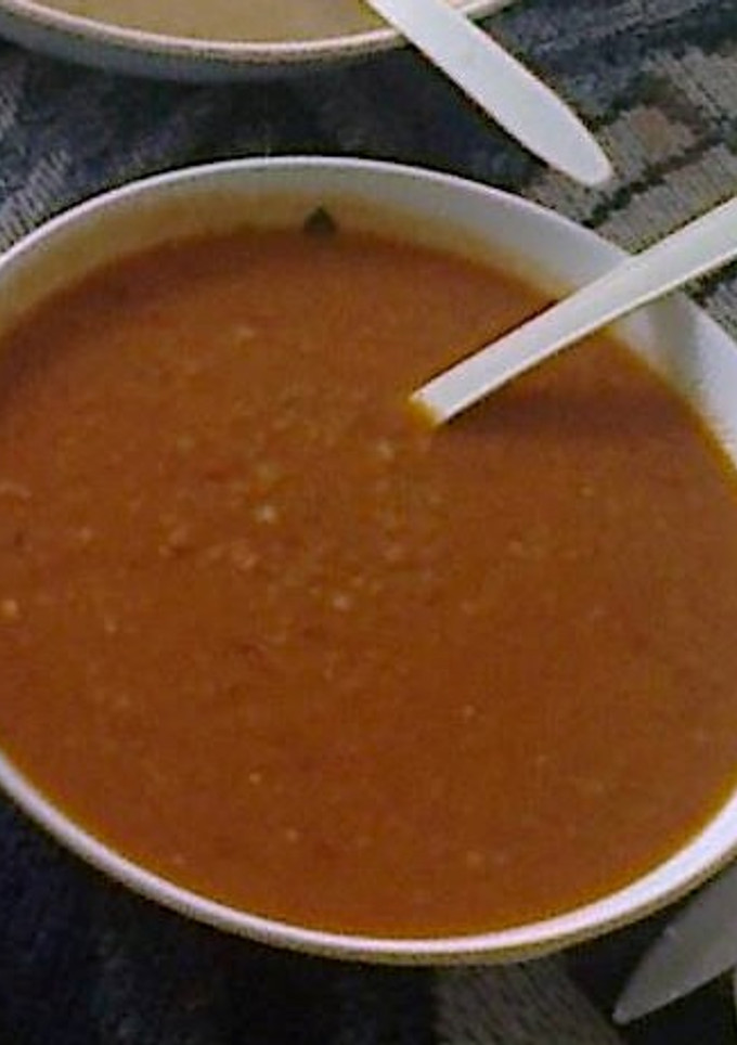 Una foto de Frijoles a los tres chiles, molidos y fritos