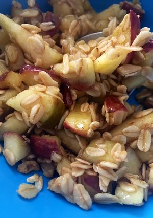 Una foto de Postre de manzana y avena