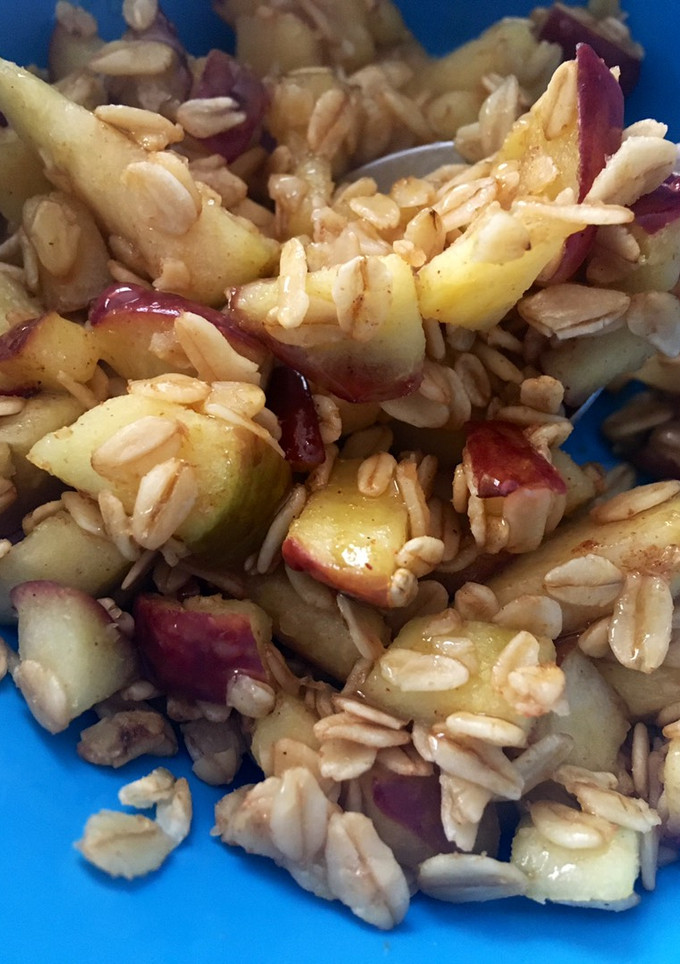 Una foto de Postre de manzana y avena
