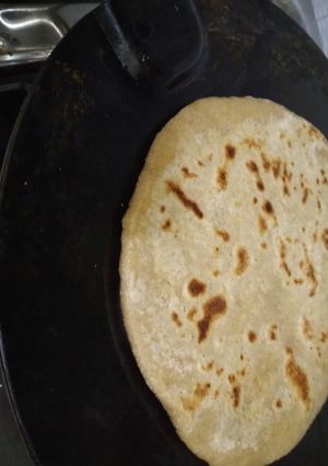 सत्तू पंराठा (sattu paratha recipe in Hindi) रेसिपी मुख्य फोटो