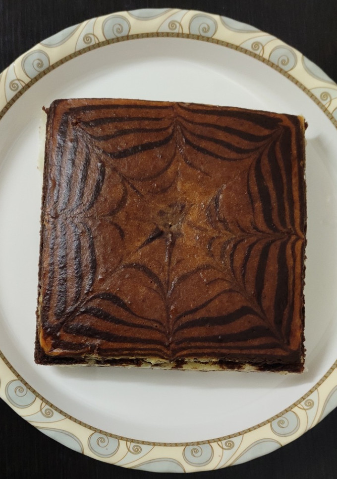 வீட் ஸ்பைடர்நெட் கேக் (Wheat spidernet cake recipe in tamil) செய்முறை முக்கிய புகைப்படம்