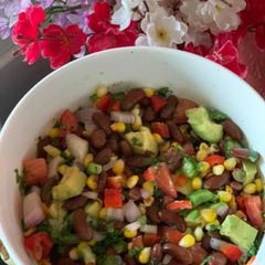 Protein-rich kidney bean salad loaded with Mexican flavors …!! A picture of Protein-rich kidney bean salad loaded with Mexican flavors …!!.