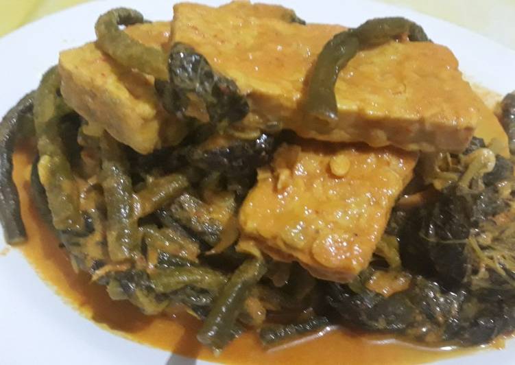 Pangek tempe dan kacang panjang