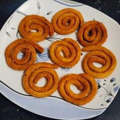 A picture of Rice flour Chakli (Murukku).